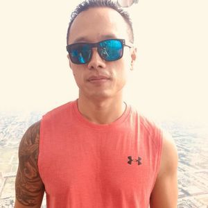 Meet your Posher, Hmong